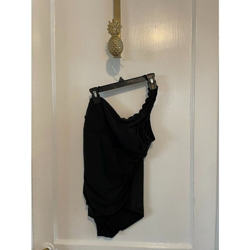 Kona Sol Women's Size X-Small Black Scalloped One Arm Bathing Suit